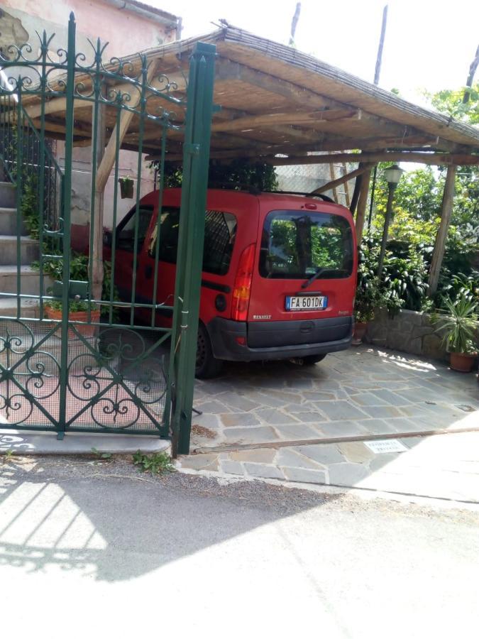 O' Funaro Massa Lubrense Bagian luar foto